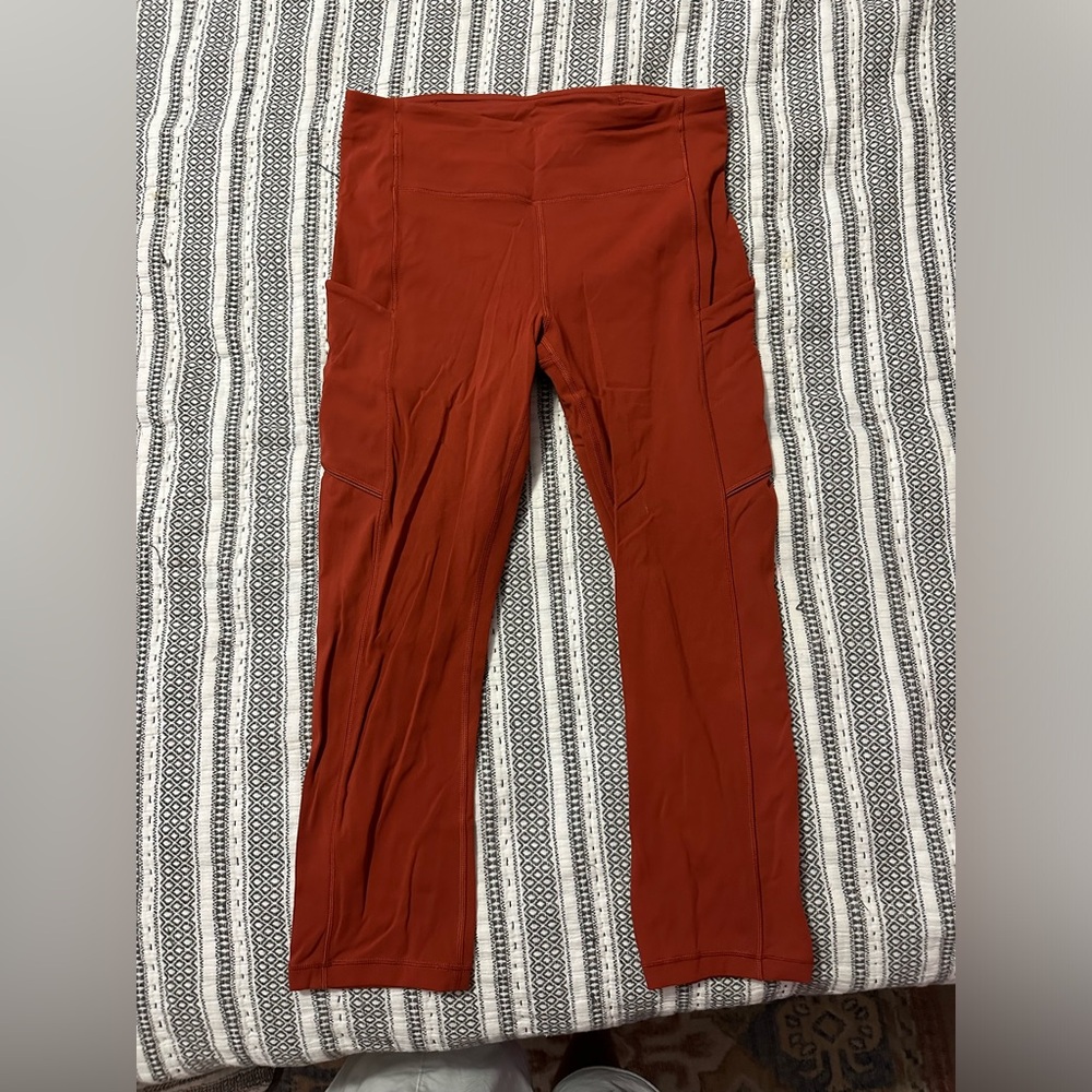Lululemon crop leggings